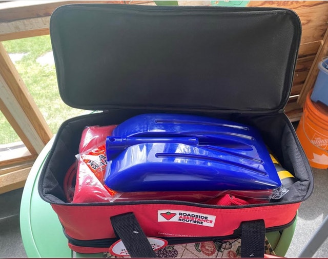 Brand New Emergency Roadside Car Kit - photo 2