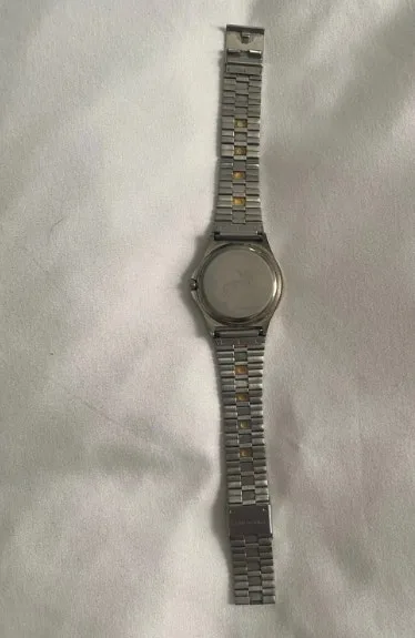 Women's Stainless Steel Silver Tone Quartz Watch image indicator(3)