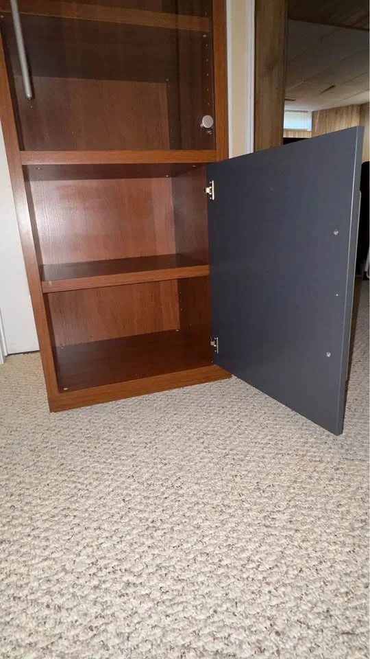 IKEA Display / Storage Cabinet image indicator(2)