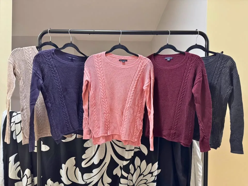 American Eagle Long Sleeve Tops image indicator(5)