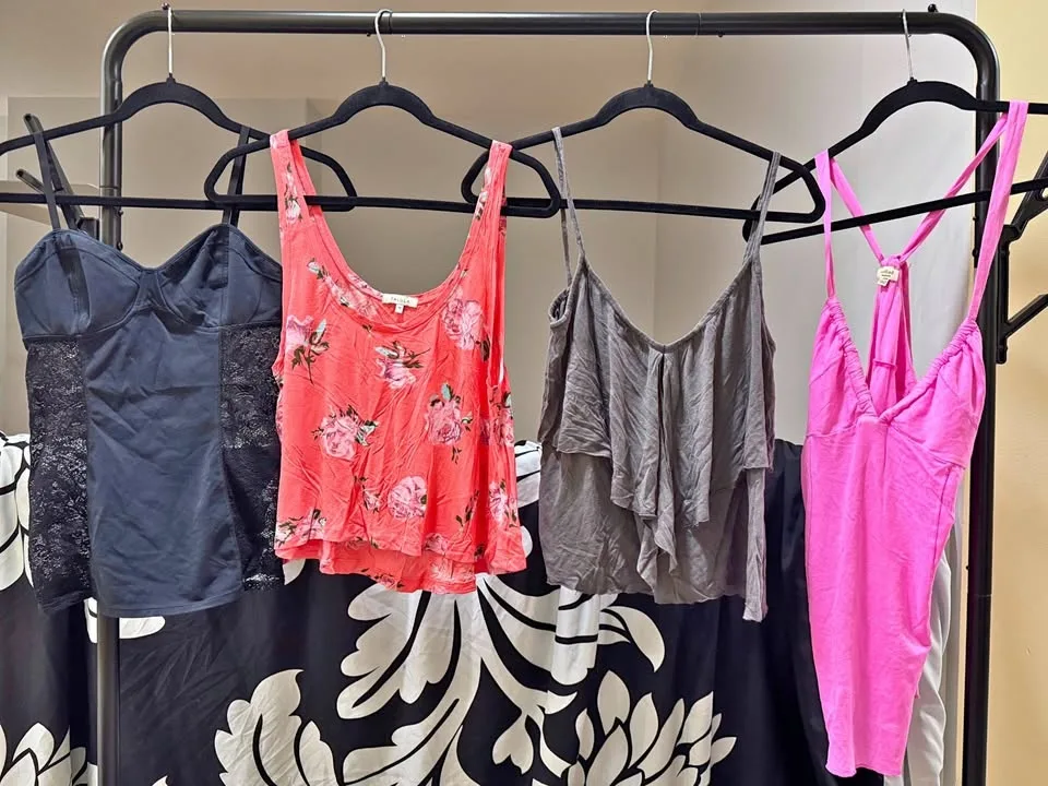 Aritzia Tank Tops