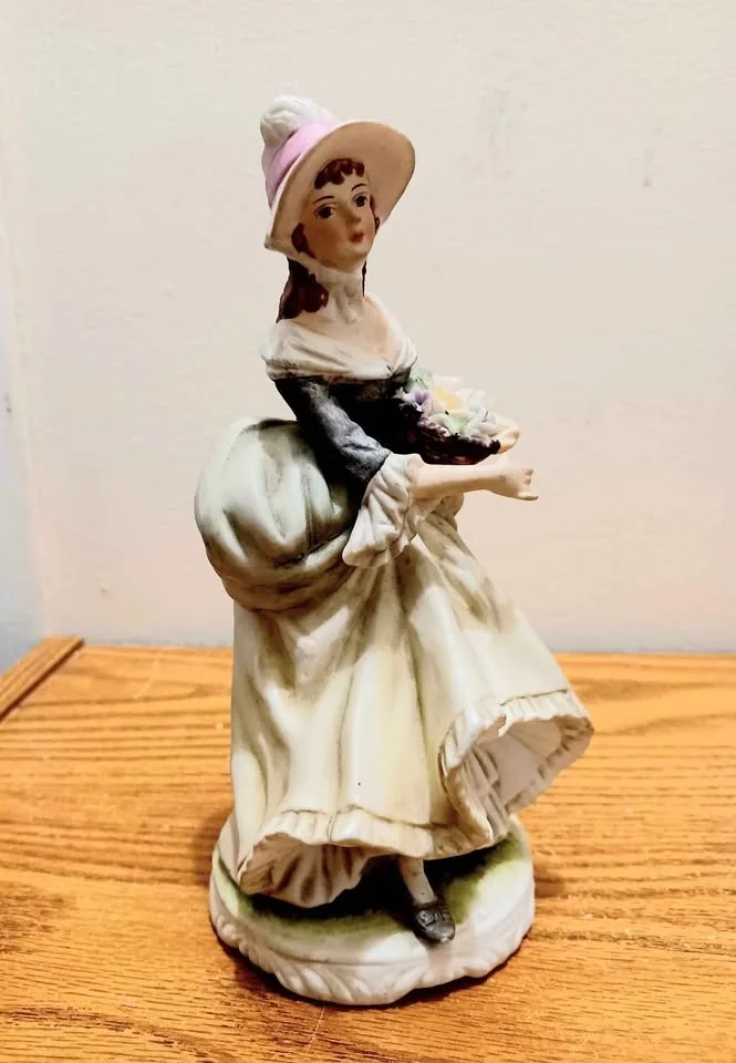 Hand Painted Porcelain Lefton China Elaine & Norman image indicator(6)