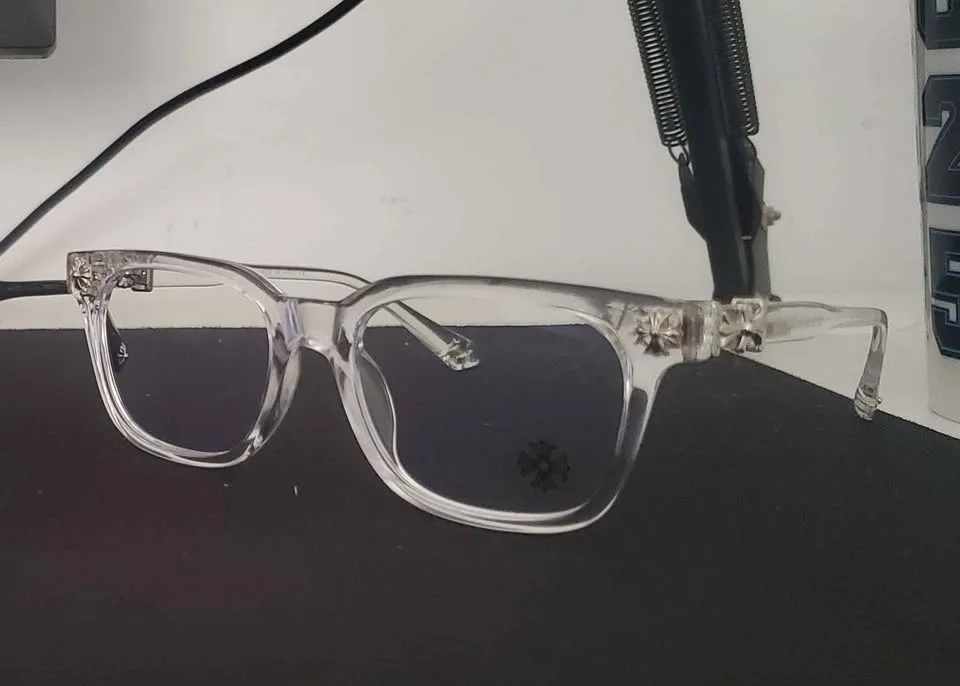 Chrome hearts glasses image indicator(5)