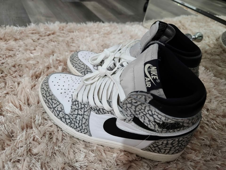 NIKE AIR JORDAN 1s (for Boys) #7.0 - photo 3