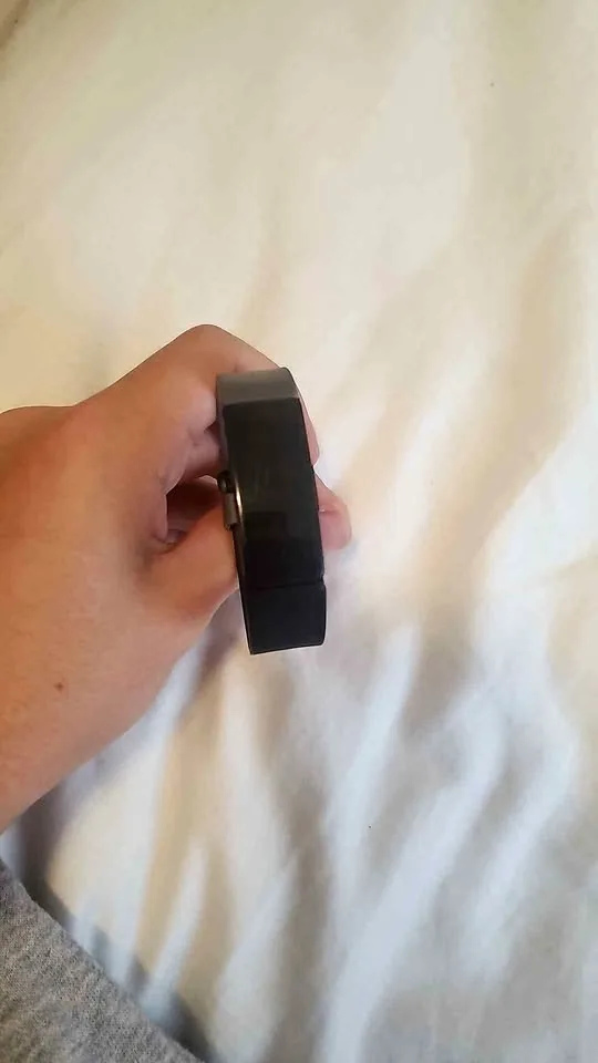 Broken fitbit