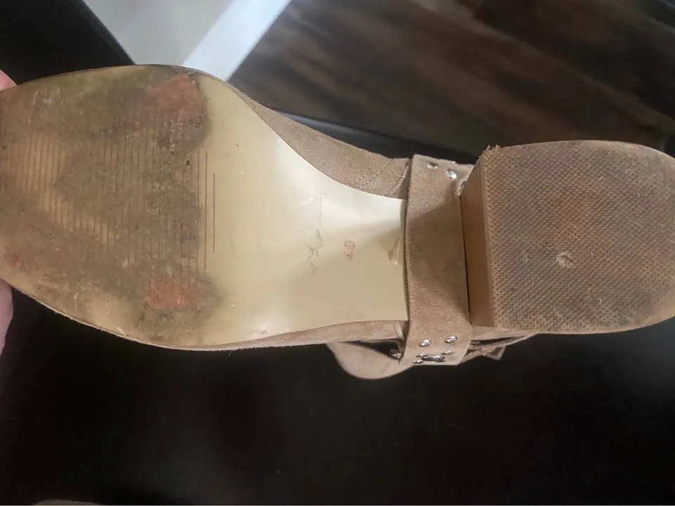 Real suede beige booties size 9 image indicator(6)