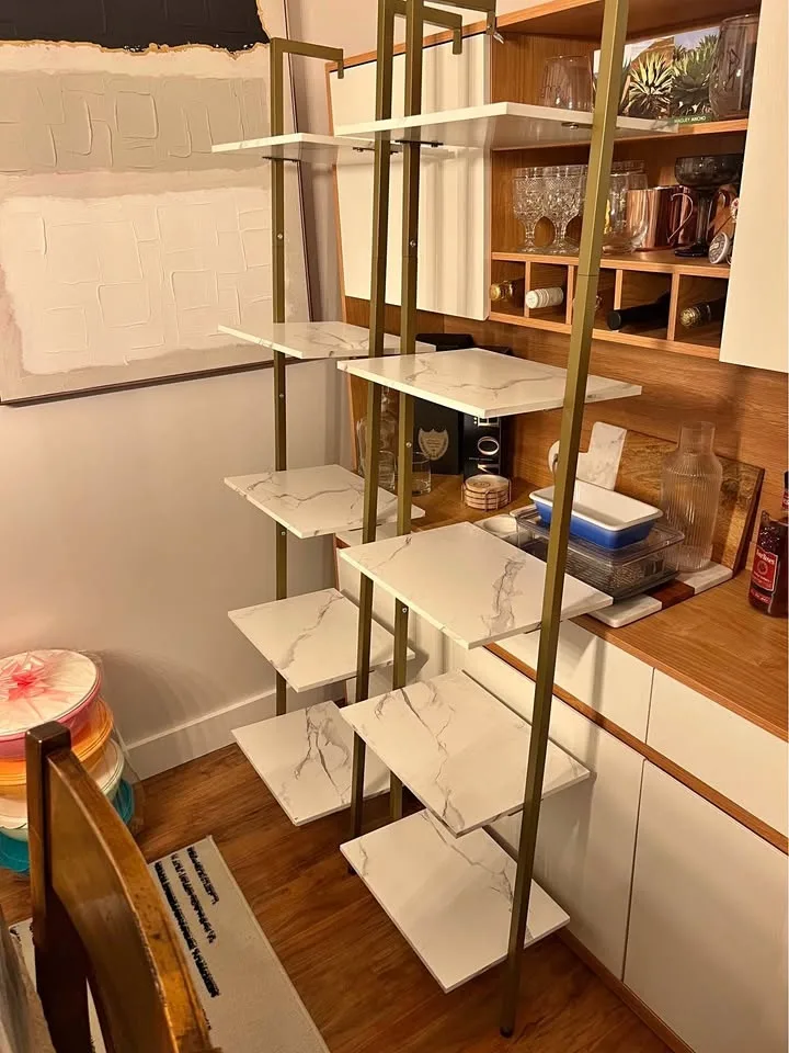 Standing wall shelves