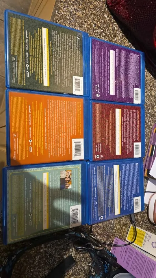 Downton Abbey complete series Blu-ray seasons 1 to 4 image indicator(4)