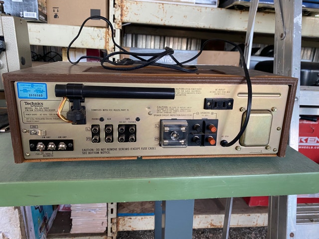 Vintage Techniques Receiver 1979 SA-5060 FM/AM Stereo - photo 4