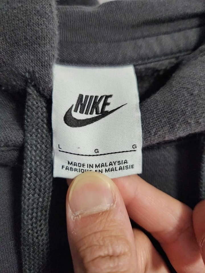 Nike “Just Do It Rams” Hoodie – Size Large - photo 3