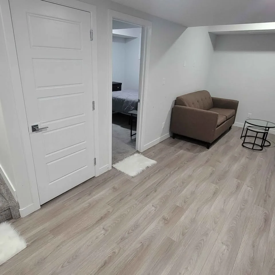 1 Bed 1 Bath - House image indicator(4)