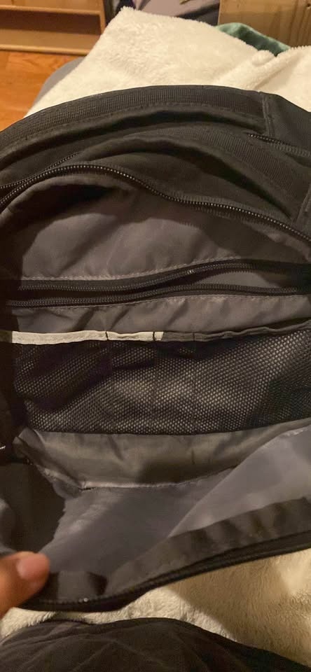 North Face Jester Backpack — Excellent Condition - photo 2