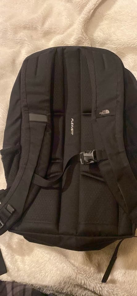 North Face Jester Backpack — Excellent Condition - photo 4
