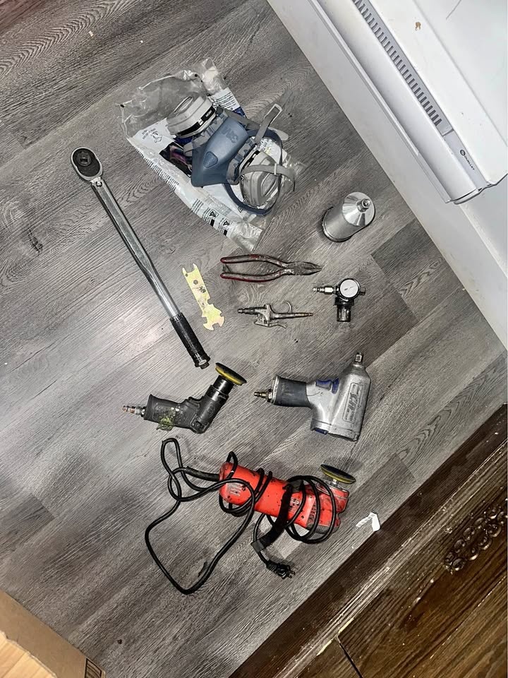 Tools ‼️‼️ (Read description)