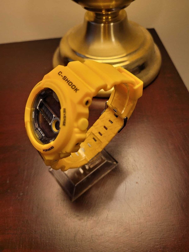 New Mustard Yellow Digital C shook Fashion watch - photo 5