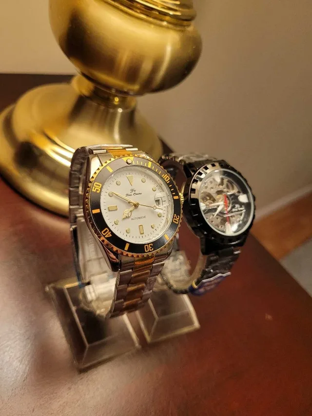 Two Brand New Automatic Men's Watch image indicator(2)
