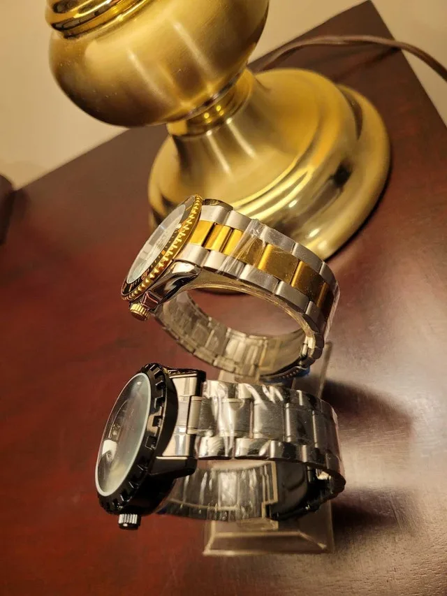 Two Brand New Automatic Men's Watch image indicator(3)