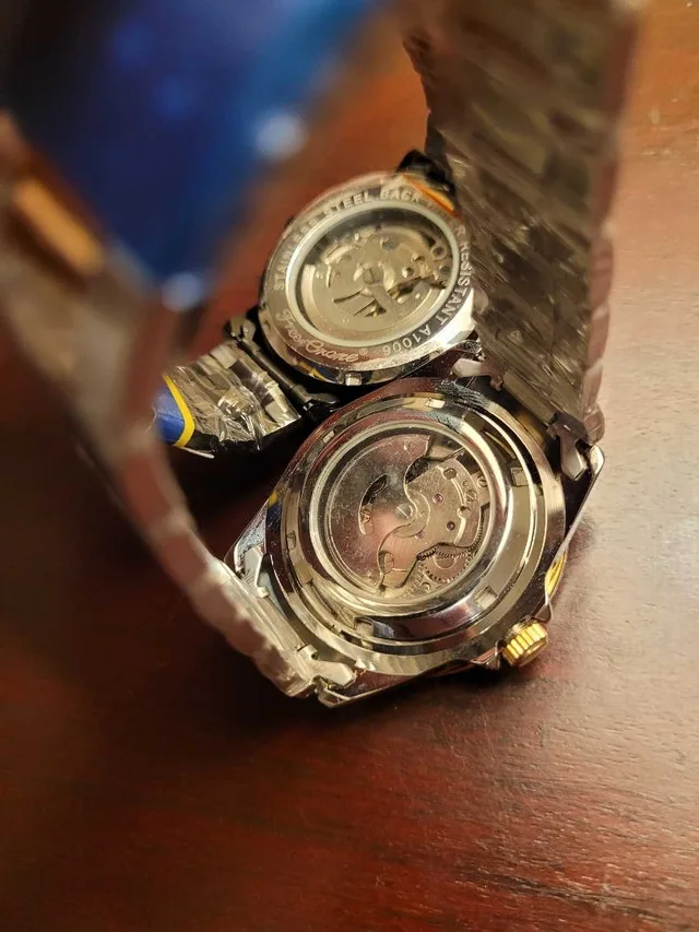 Two Brand New Automatic Men's Watch image indicator(4)