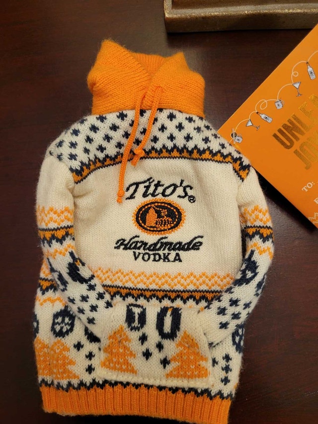 TITO'S For Dog People Holiday Knit Sweater Bottle Cover - photo 3