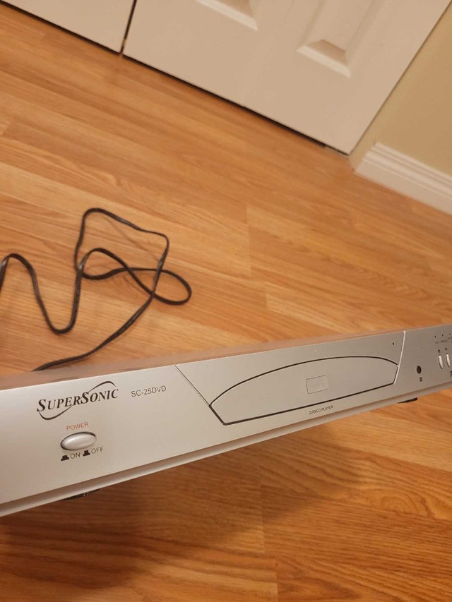 Supersonic SC-25 DVD Player - photo 2