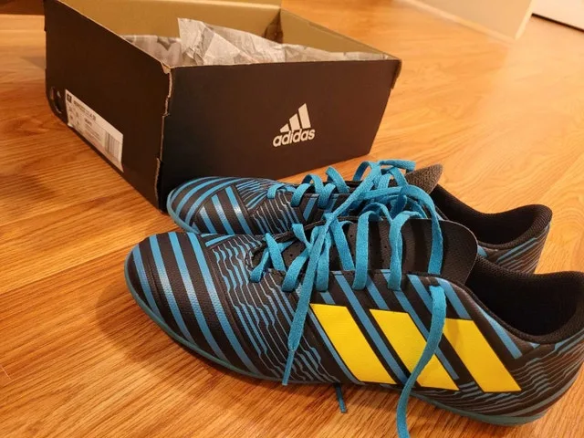 Men's US 10 Adidas Nemeziz 17.4 Blue Indoor Soccer Shoes