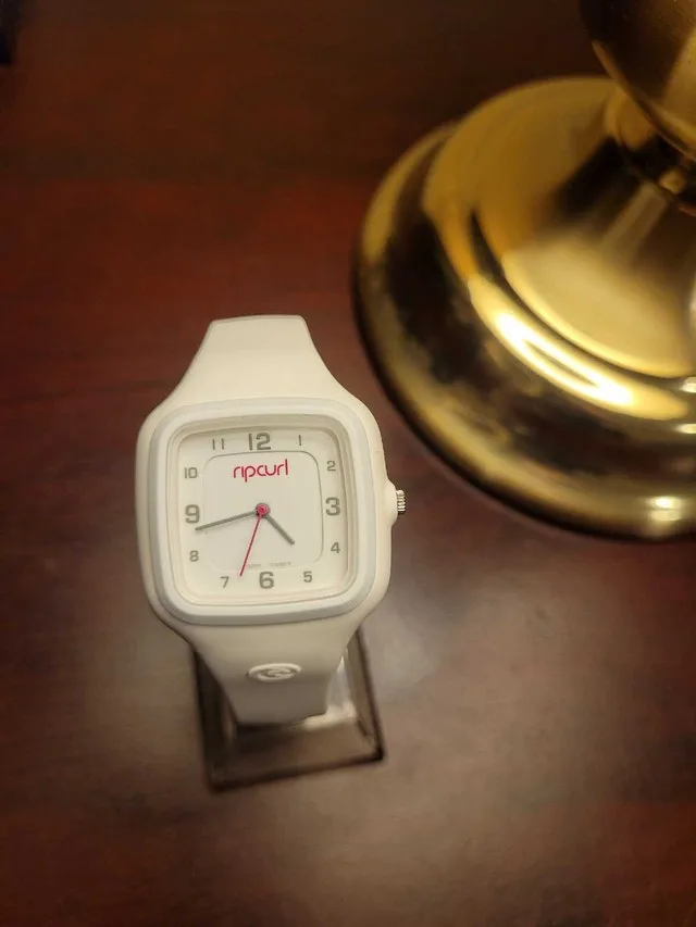 Rare Brand New White Rip Curl Women's Waterproof Surf Watch