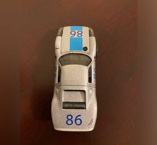 Metallic Grey Porsche 904 Carrera GTS Hot Wheels - photo 3