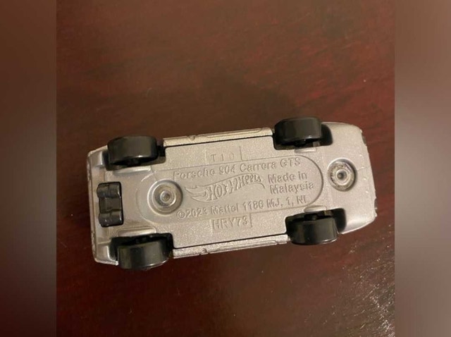 Metallic Grey Porsche 904 Carrera GTS Hot Wheels - photo 5