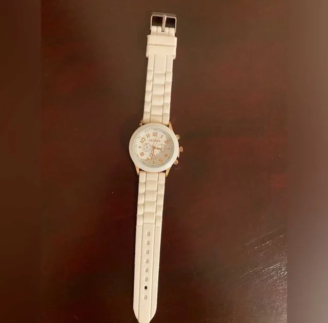 Women's Geneva White Watch image indicator(4)