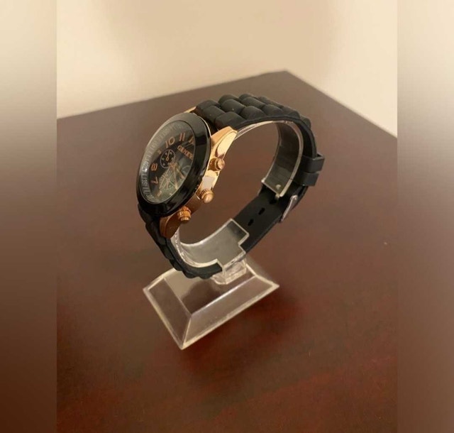 Women's Geneva Black and Rose Gold Watch - photo 2