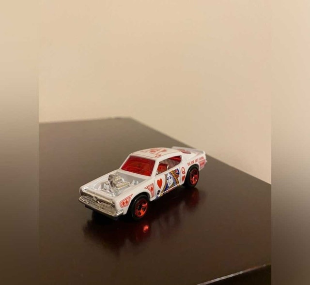 White 1969 Mattel Plymouth Barracuda Hot Wheels - photo 4
