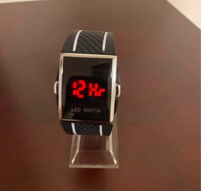 LED Digital Black Watch - photo 2