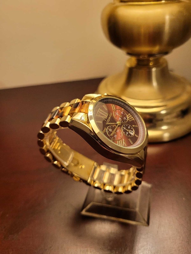 Brand New Brown & Gold Women's Watch with Brown Dial - photo 3