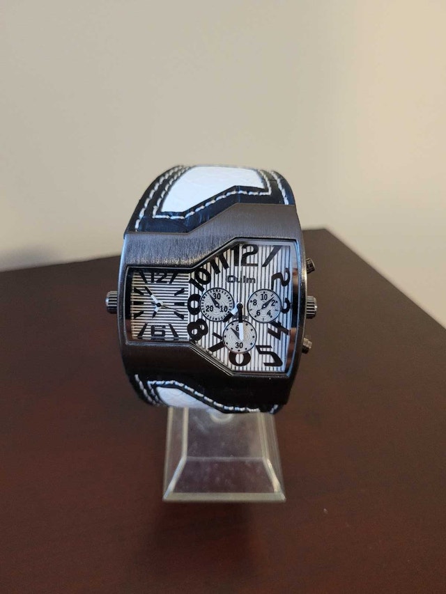 New Dual Time Zone Men's Oulm Sport watch - photo 3