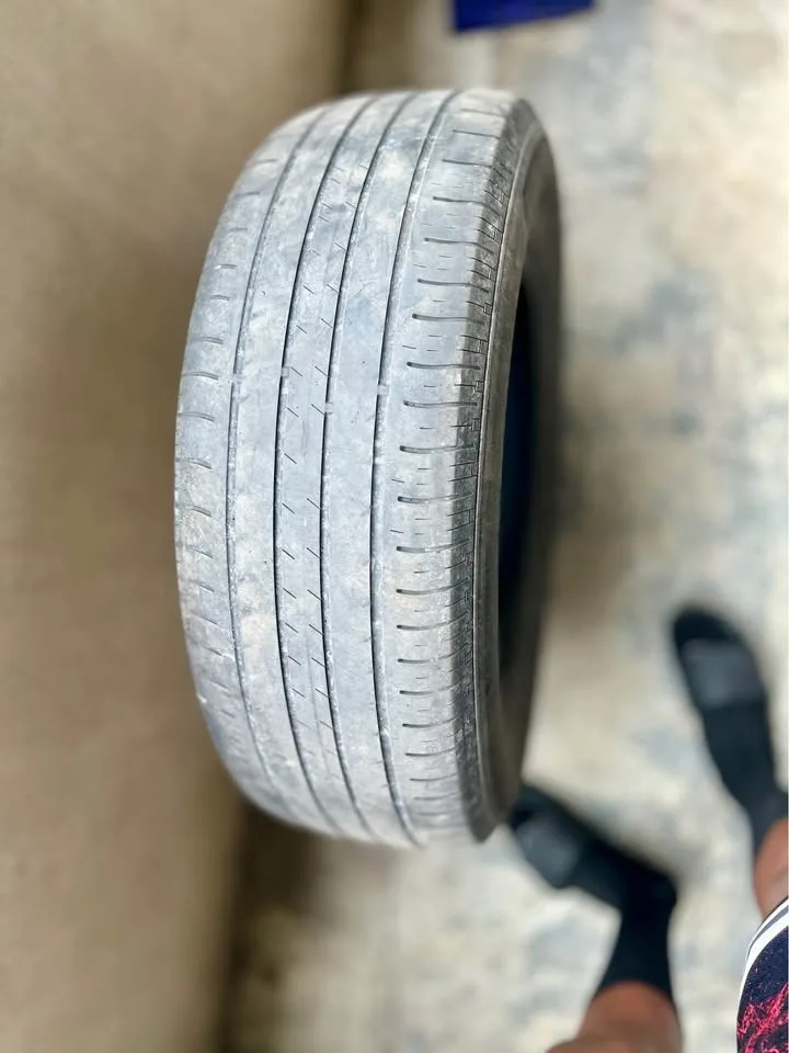 ALL SEASON TIRE image indicator(3)