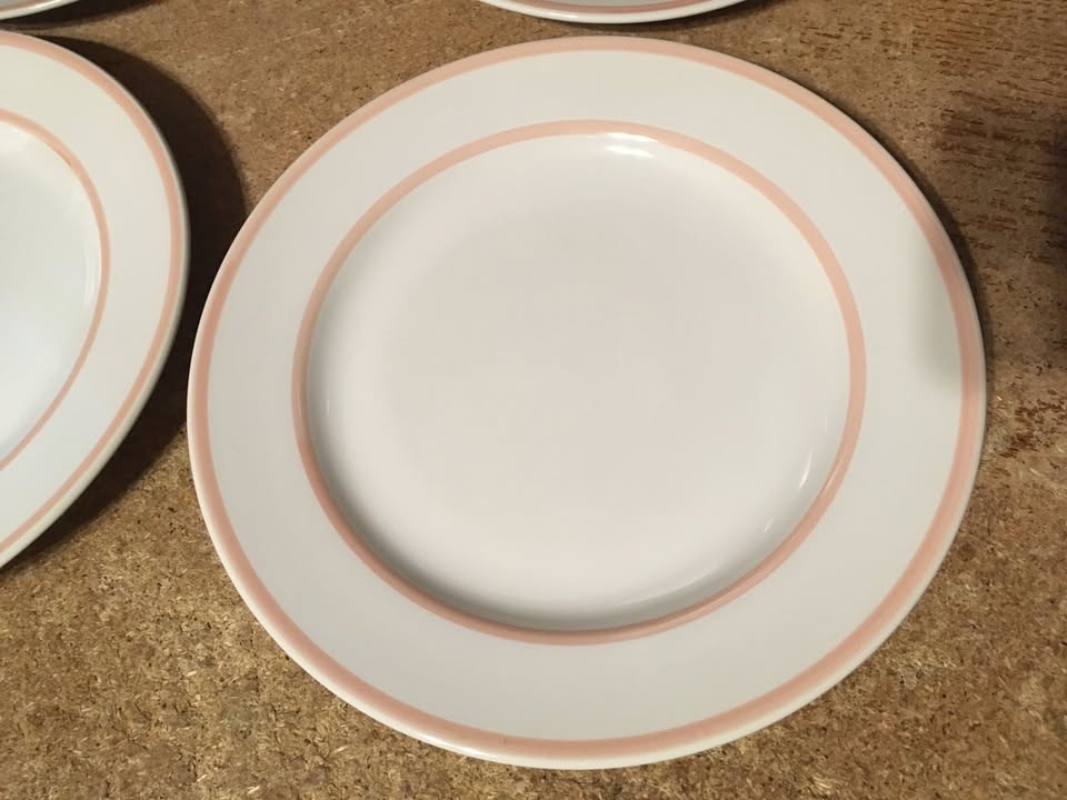 SET OF 4 MARTHA STEWART SALAD PLATE 6029 STONEWARE CREAM PINK 7. - photo 2