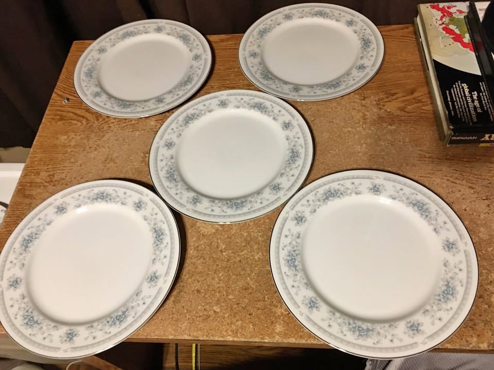 SET OF 5 AMERICAN LIMOGES BRIDAL BOUQUET PLATE