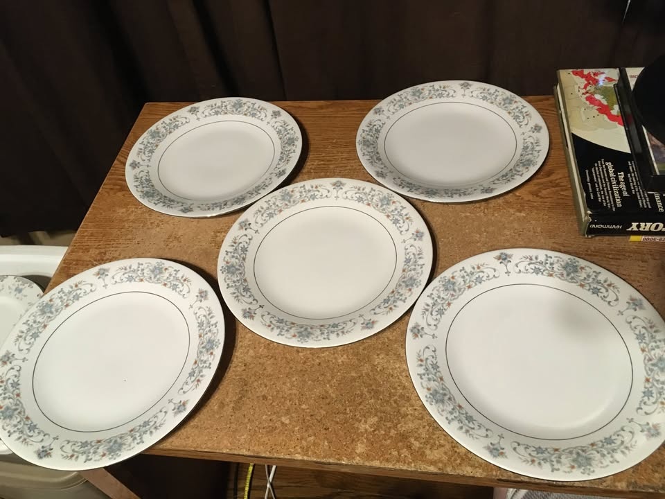 SET OF 10 CHINA PEARL FINE CHINA FLORAL PATTERN PLATE 10.5" 7.5” - photo 3