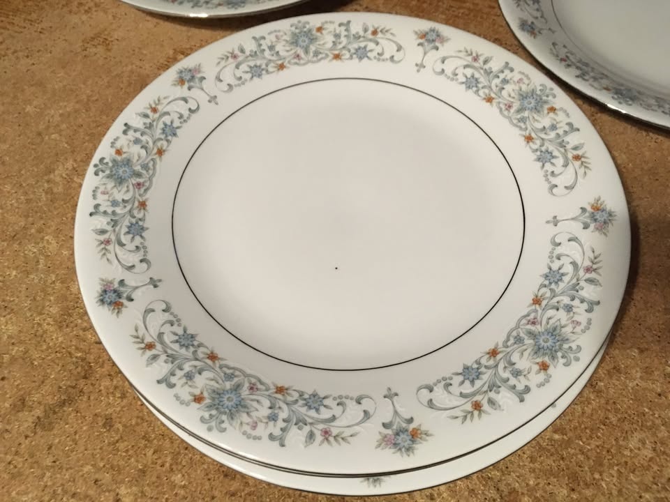 SET OF 10 CHINA PEARL FINE CHINA FLORAL PATTERN PLATE 10.5" 7.5” - photo 5