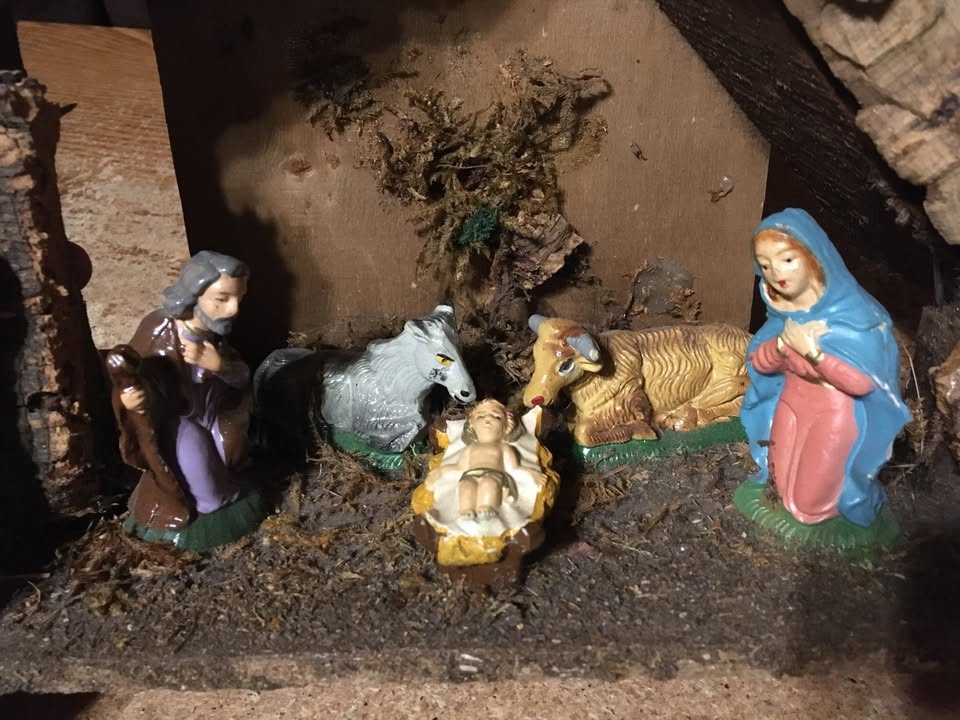 VINTAGE NATIVITY SCENE STABLE MARY JOSEPH CAMEL COW WISE MEN ITA - photo 2
