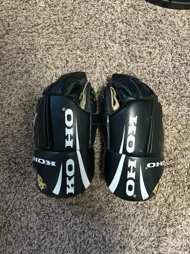 Hockey Gloves Adult