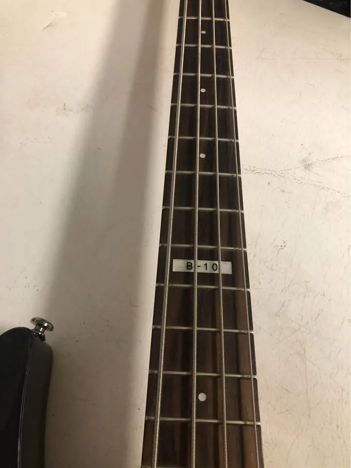 LTD bass guitar image indicator(3)