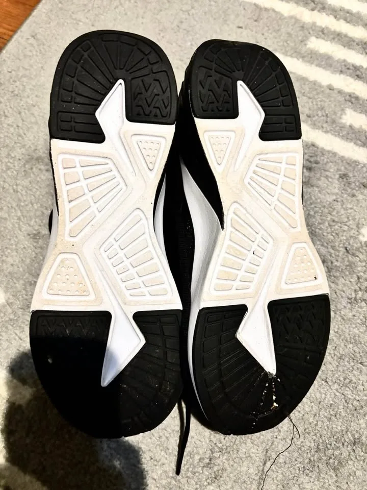 Puma - Men’s Shoe Size 10 (Sale - need gone asap) image indicator(4)