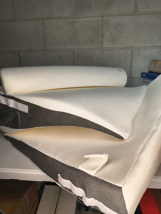 Ceecysaa Wedge Pillow for Headboard – Grey/White image indicator(2)