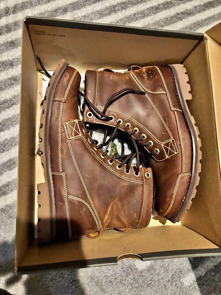 Timberland - Men’s Boots Size 9.5 (Sale - need gone asap)