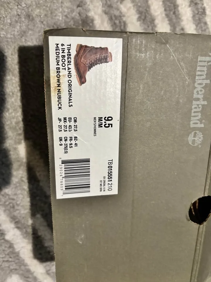 Timberland - Men’s Boots Size 9.5 (Sale - need gone asap) image indicator(2)