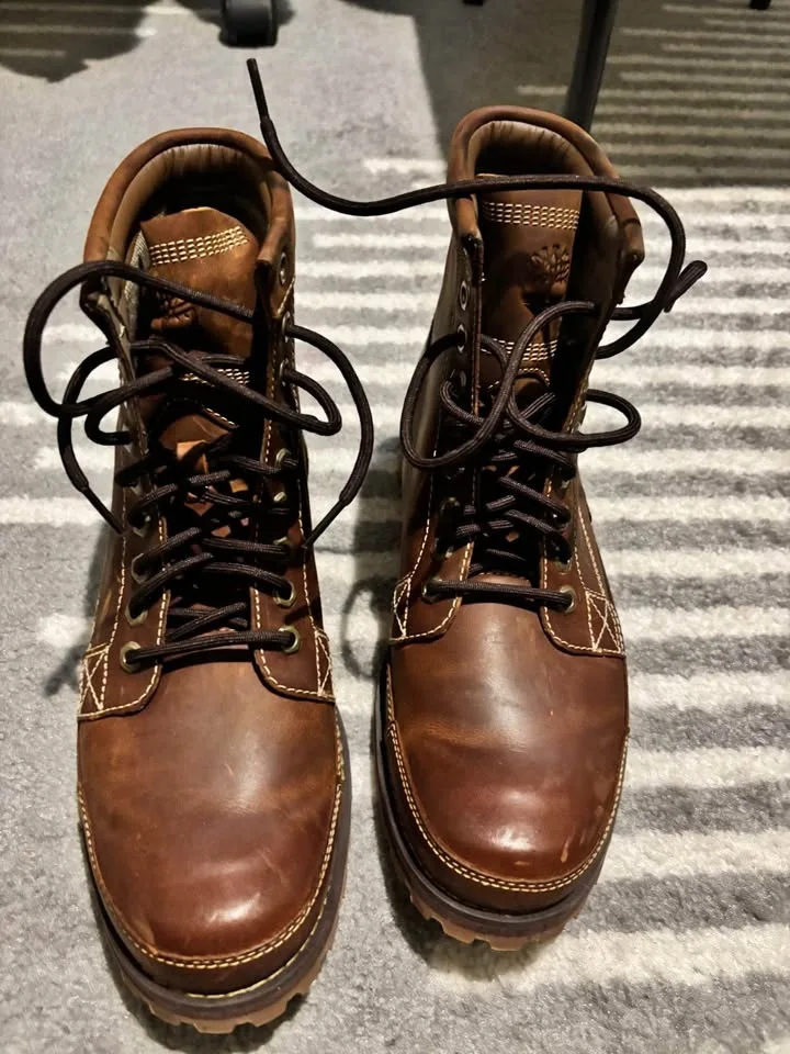 Timberland - Men’s Boots Size 9.5 (Sale - need gone asap) image indicator(3)