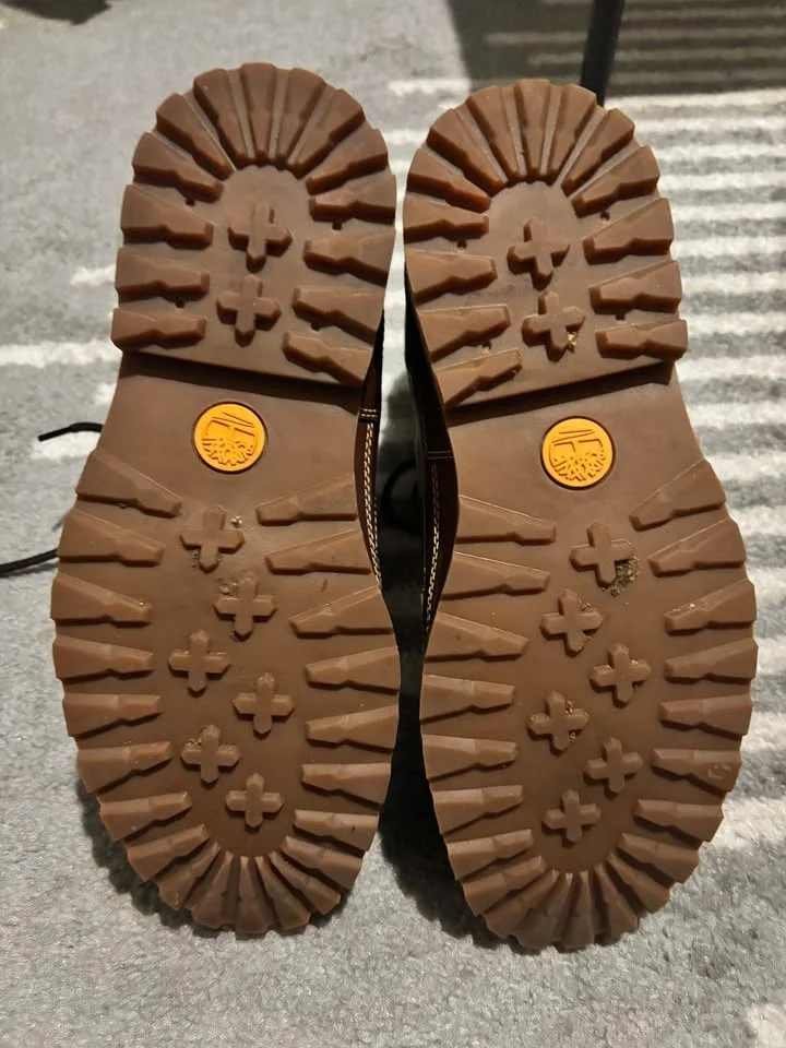 Timberland - Men’s Boots Size 9.5 (Sale - need gone asap) image indicator(5)