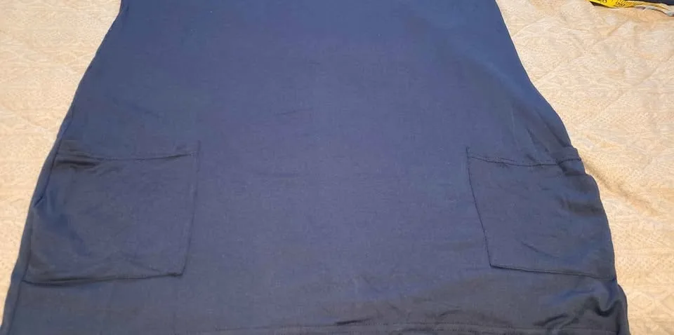 Women's jersey long shirt in blue. Large size. image indicator(2)