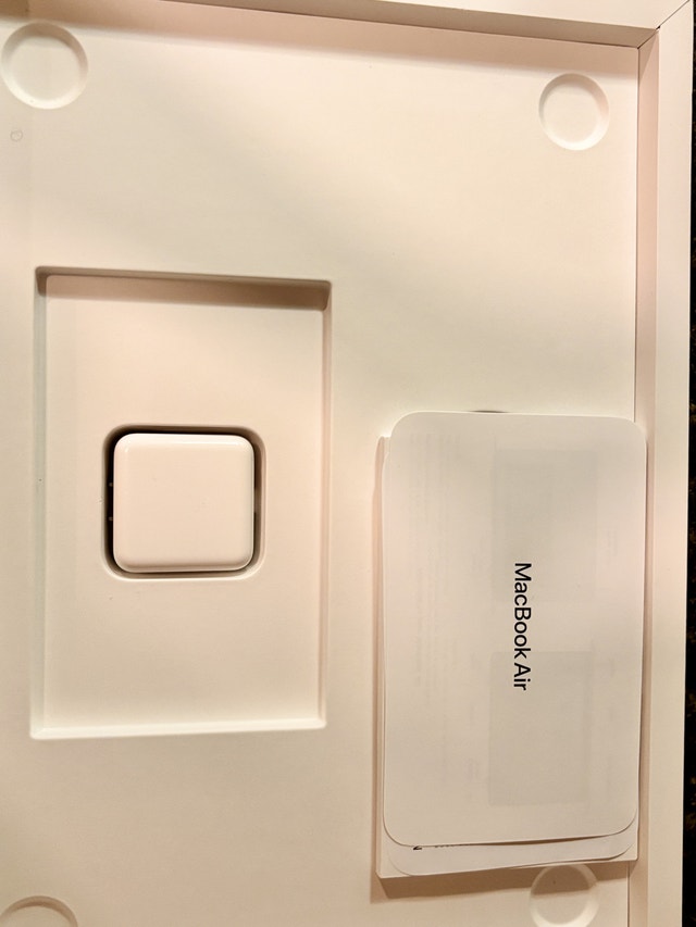 15-inch Apple MacBook Air (M4, 16GB RAM, 256GB SSD)